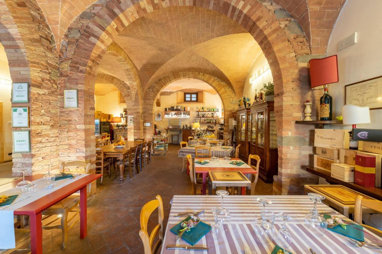 Hotel Le Vecchie Cantine Chianni Exteriér fotografie