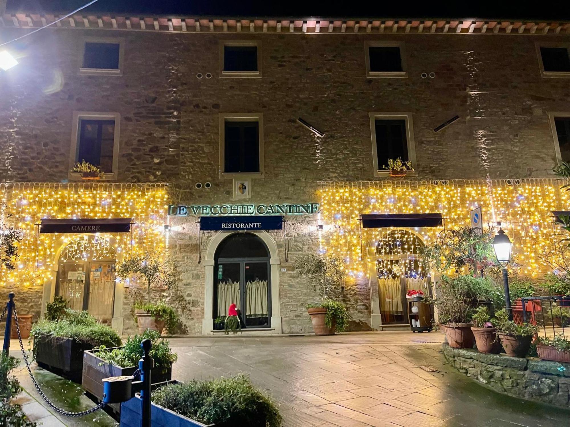 Hotel Le Vecchie Cantine Chianni Exteriér fotografie